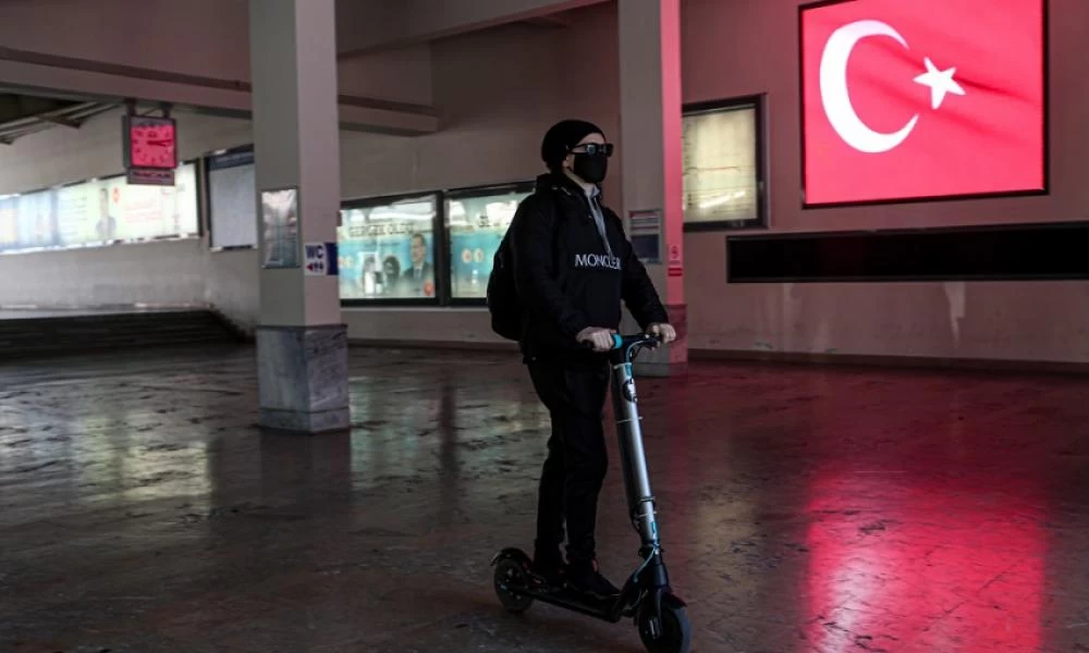 Τουρκία: Διαμάχες γιατρών και πολιτικών λόγω... κορονοϊού